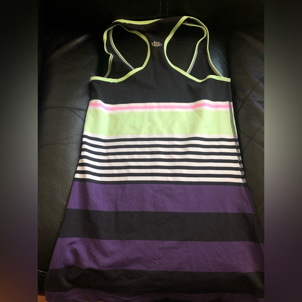 Lululemon Seawheeze Cool Racerback NWOT Size 4 RARE!